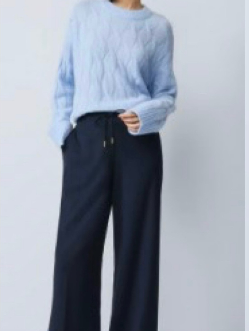 Wide-Leg Drawstring Pants in Navy